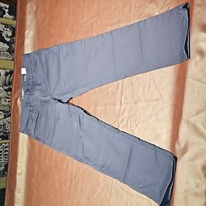 Banana Republic Traveler  mens size 34/30 !and 33/30